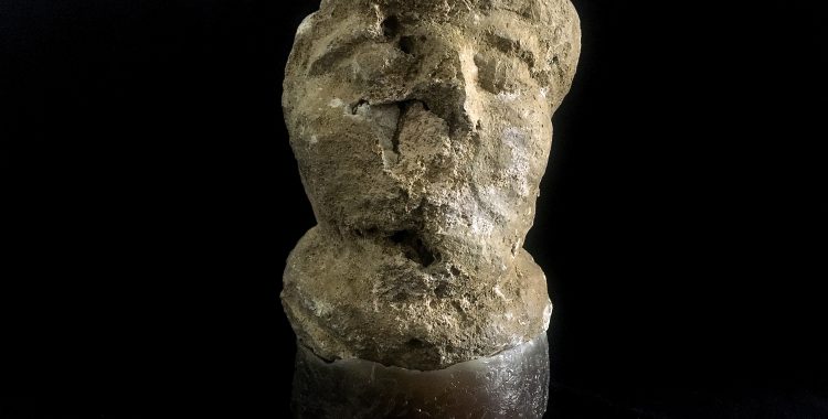 Objet du mois : un inconnu au musée de Béruges ?